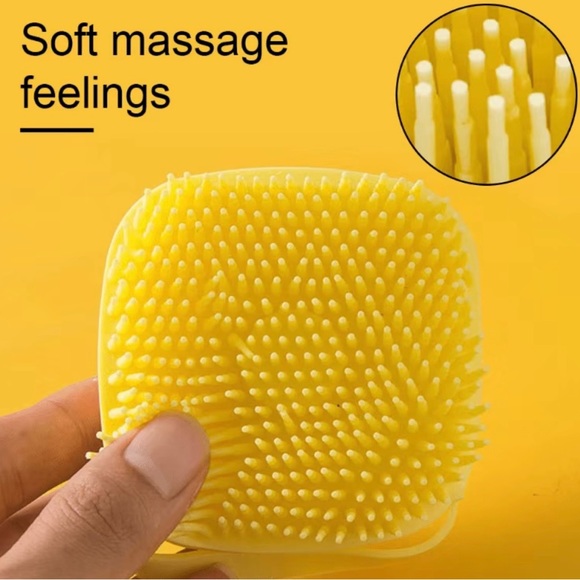 🛍️Purple Pet Shampoo Brush for Dogs and Cats - Picture 9 of 10